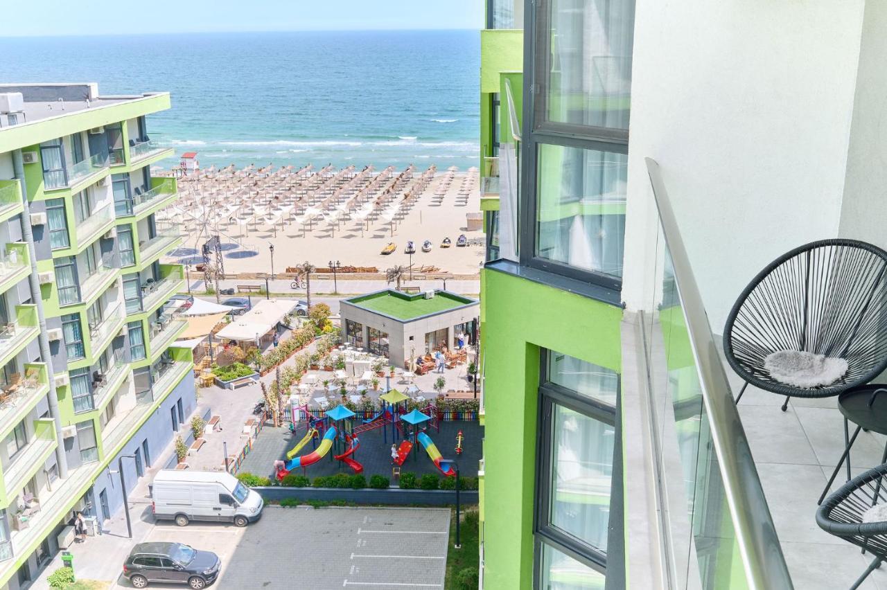 Rainbow Sea View Apartment Spa N Pool Resort - Parking Mamaia Eksteriør billede