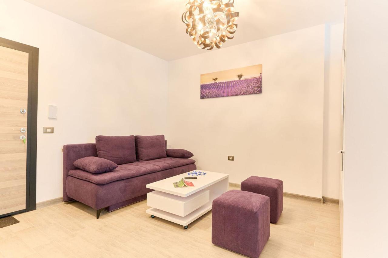 Rainbow Sea View Apartment Spa N Pool Resort - Parking Mamaia Eksteriør billede